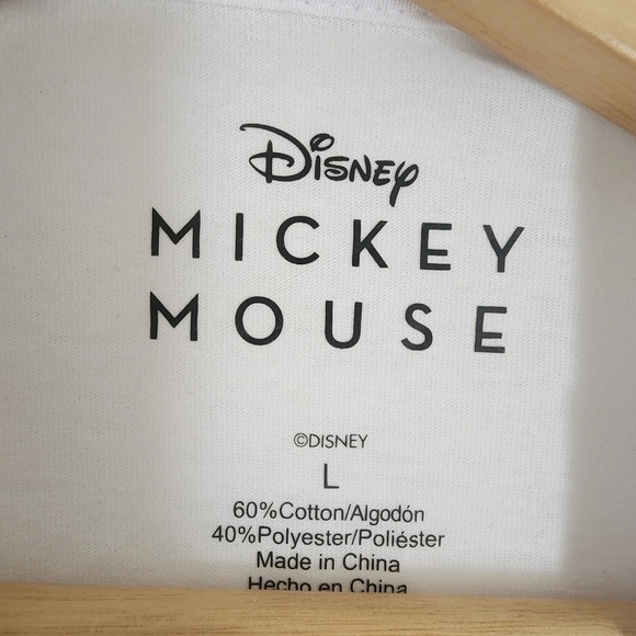 NWOT Disney Mickey Mouse and Friends White  Medium Large - Picture 9 of 9
